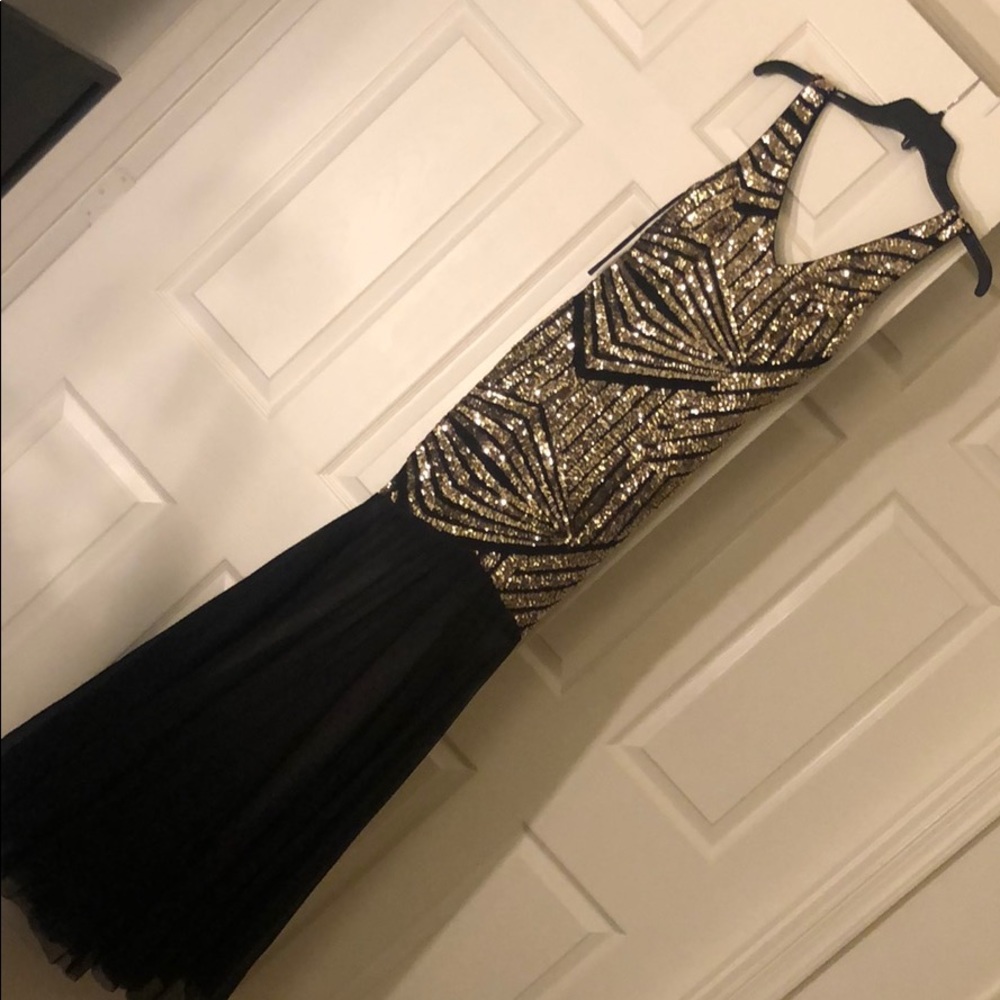 Prom Dress - Picture 2 of 3